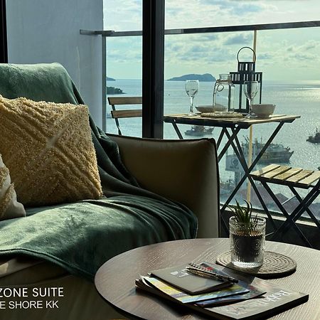 The Shore Cbd Kota Kinabalu By Laxzone Suite Dış mekan fotoğraf