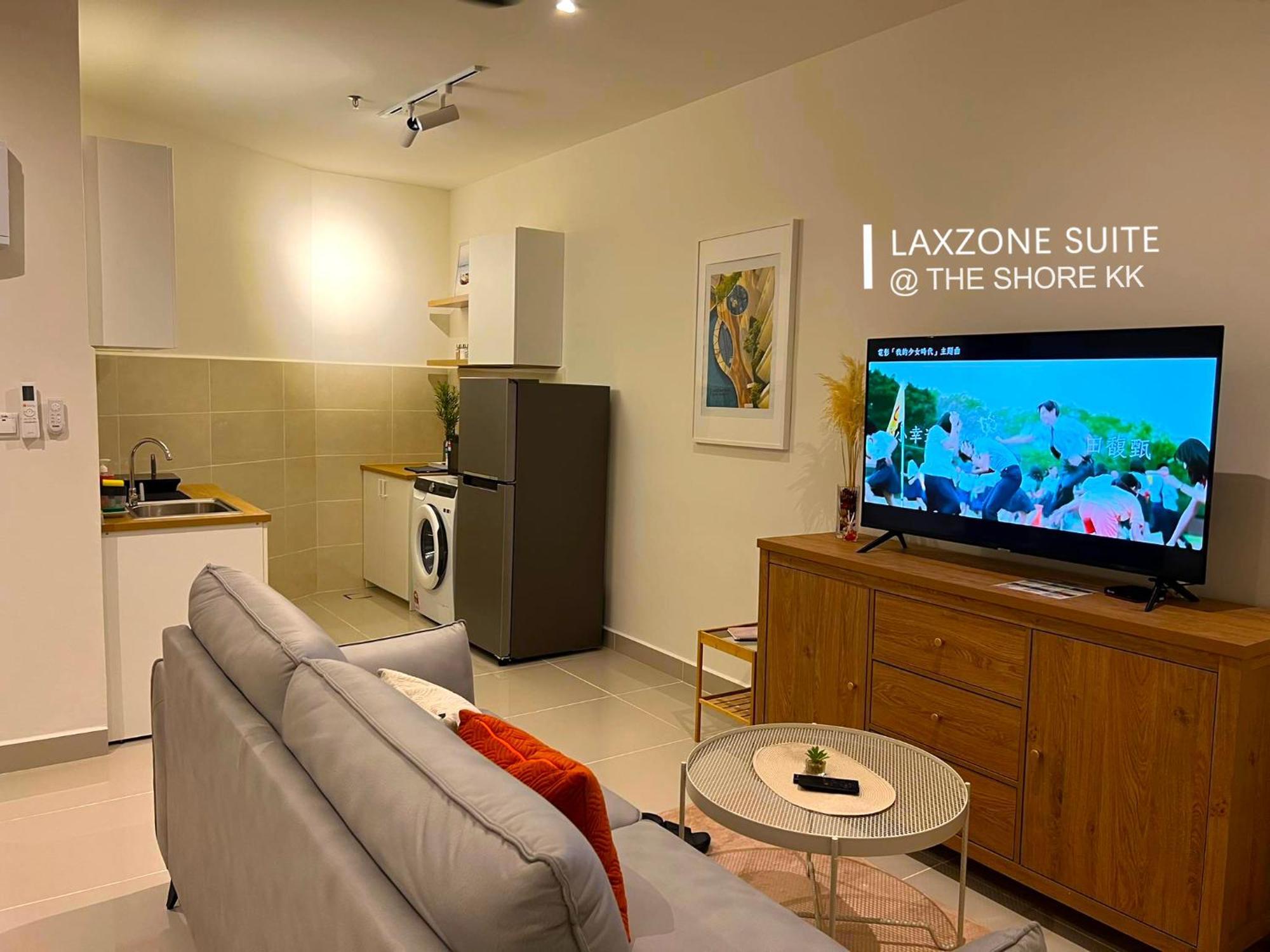 The Shore Cbd Kota Kinabalu By Laxzone Suite Dış mekan fotoğraf