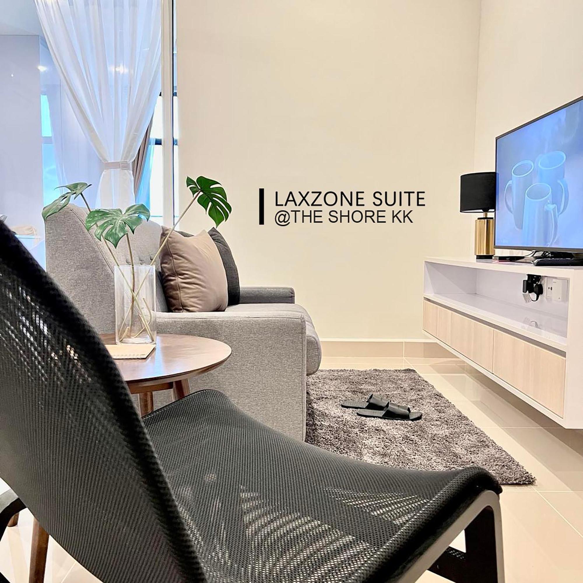 The Shore Cbd Kota Kinabalu By Laxzone Suite Dış mekan fotoğraf