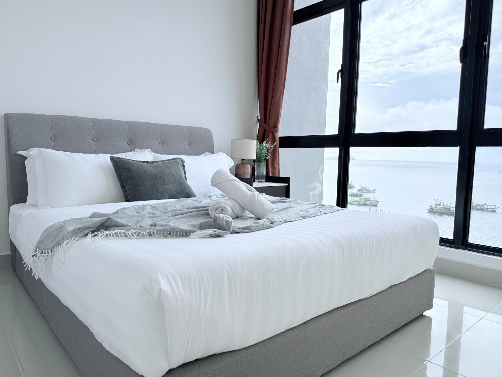 The Shore Cbd Kota Kinabalu By Laxzone Suite Dış mekan fotoğraf
